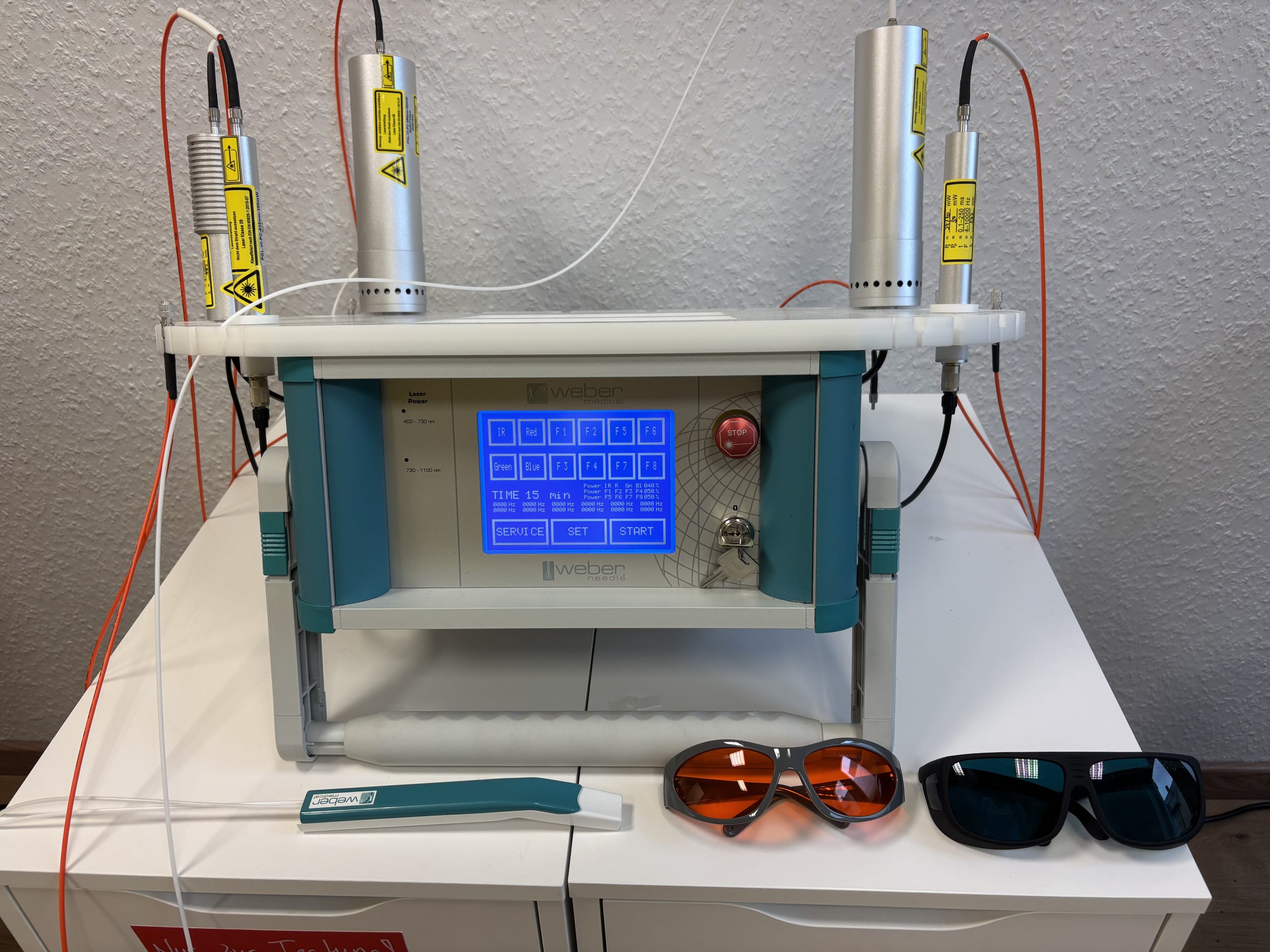 Endo Laser der Firma Webermedical in der Naturheilpraxis Marion Illing